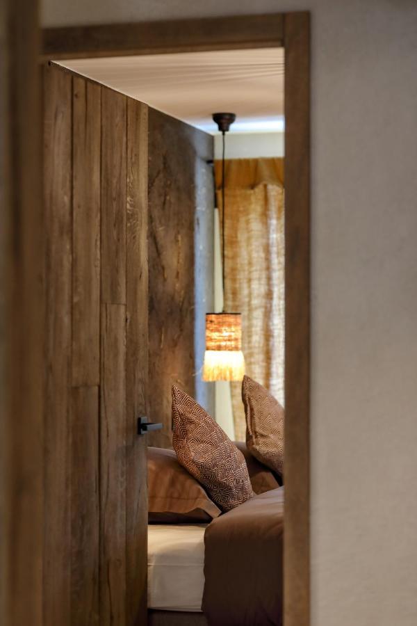 Couleur Basilic Aparthotel Rochefort Exterior photo