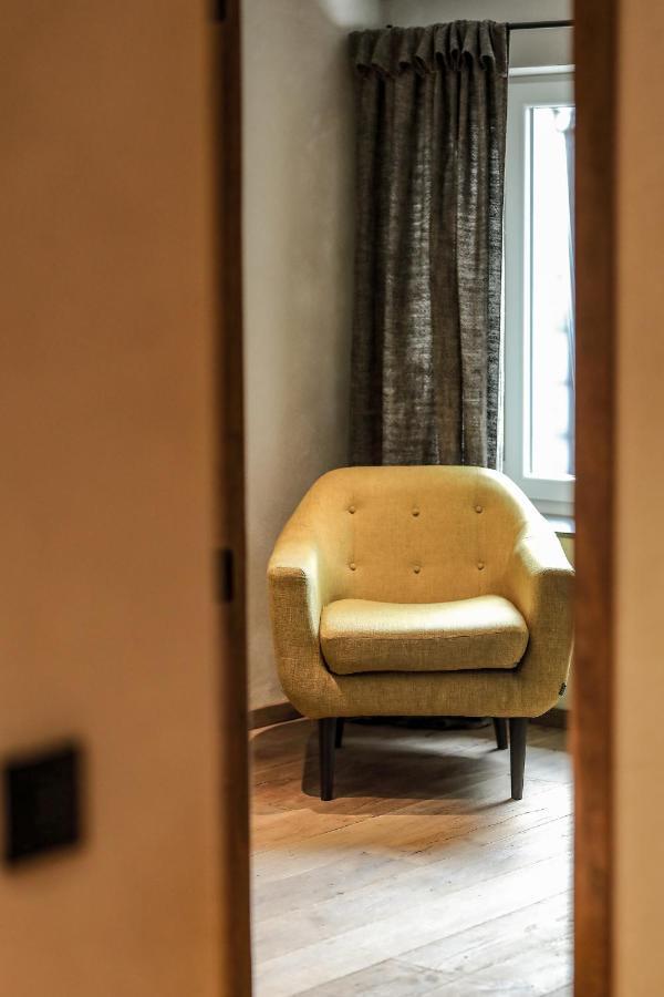 Couleur Basilic Aparthotel Rochefort Exterior photo
