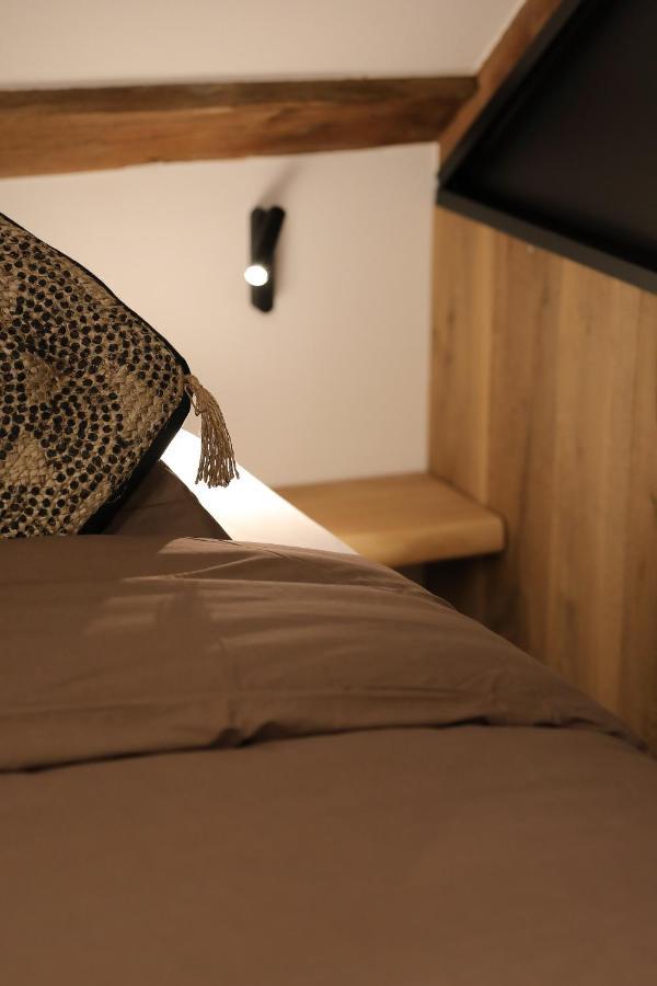 Couleur Basilic Aparthotel Rochefort Exterior photo
